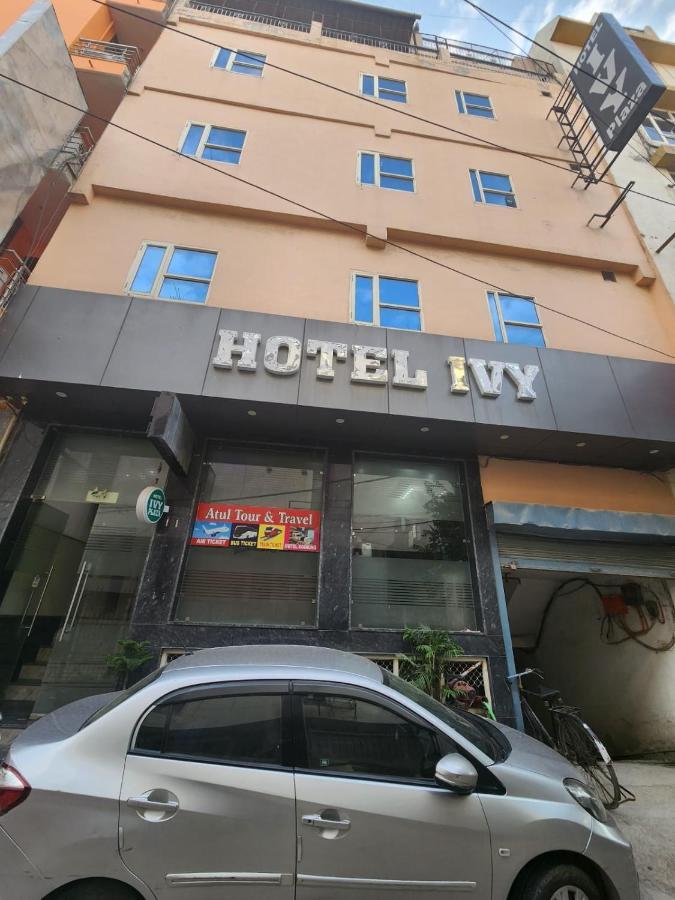 Hotel Sun plaza Luxury Nuova Delhi Esterno foto