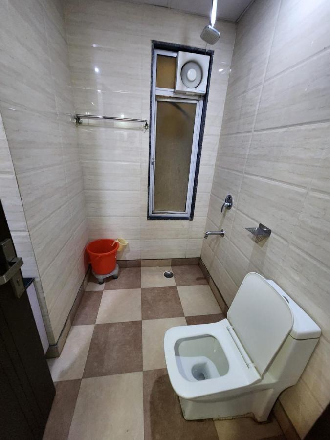 Hotel Sun plaza Luxury Nuova Delhi Esterno foto