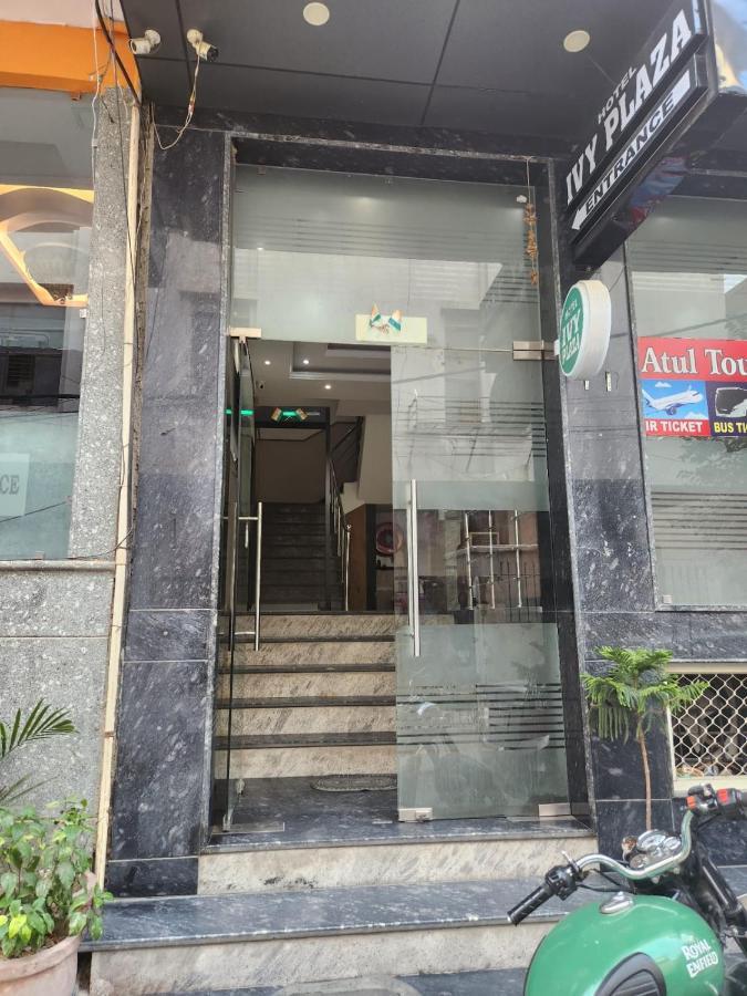 Hotel Sun plaza Luxury Nuova Delhi Esterno foto