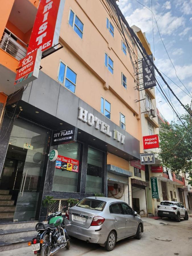 Hotel Sun plaza Luxury Nuova Delhi Esterno foto